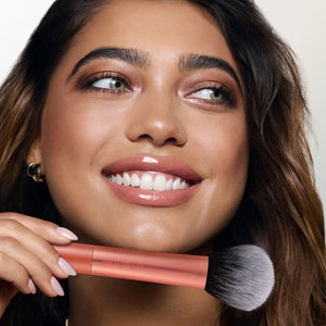 Ultra Plush Powder Makeup Brush