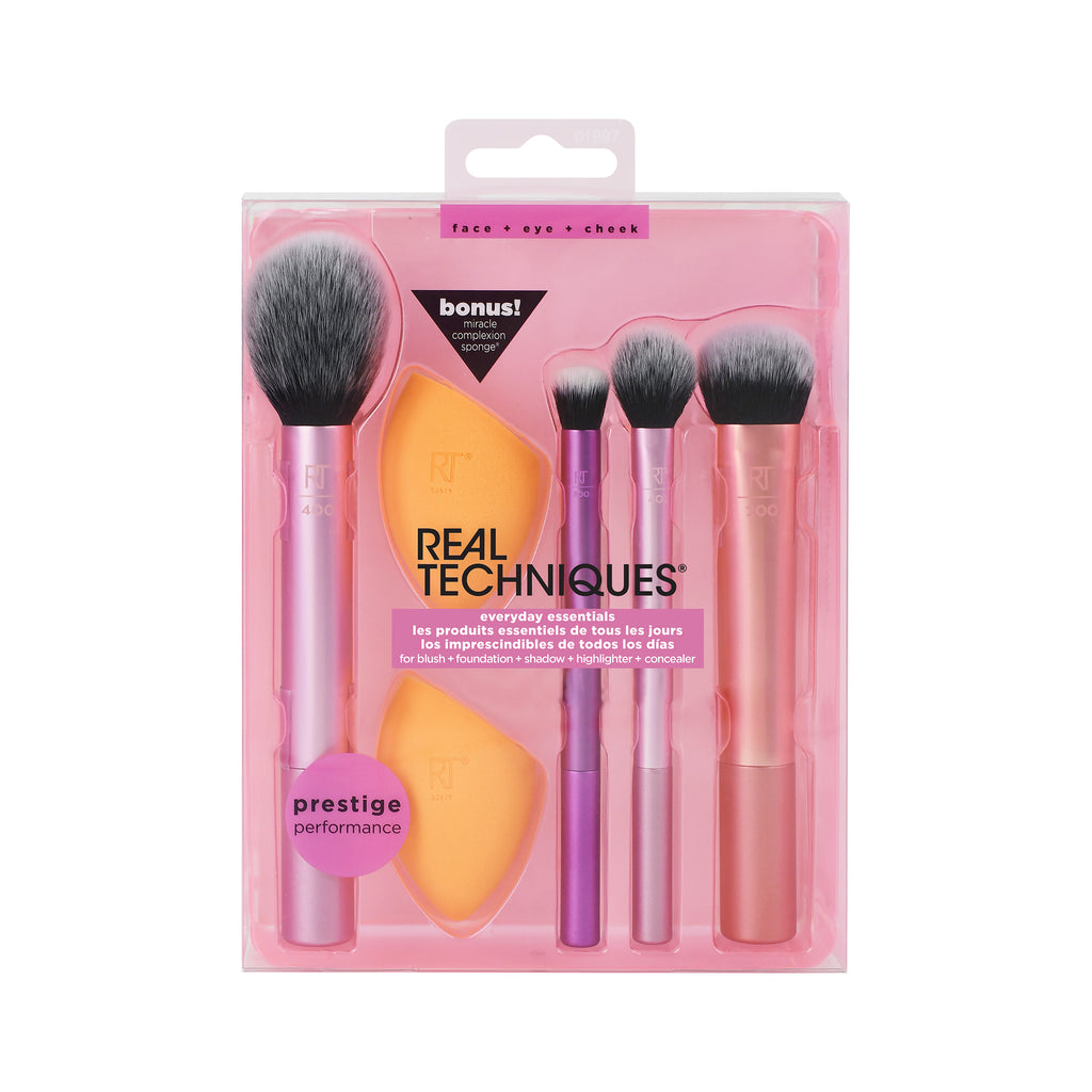 Real Techniques Makeup Brush Set with 2 Sponge Blenders for