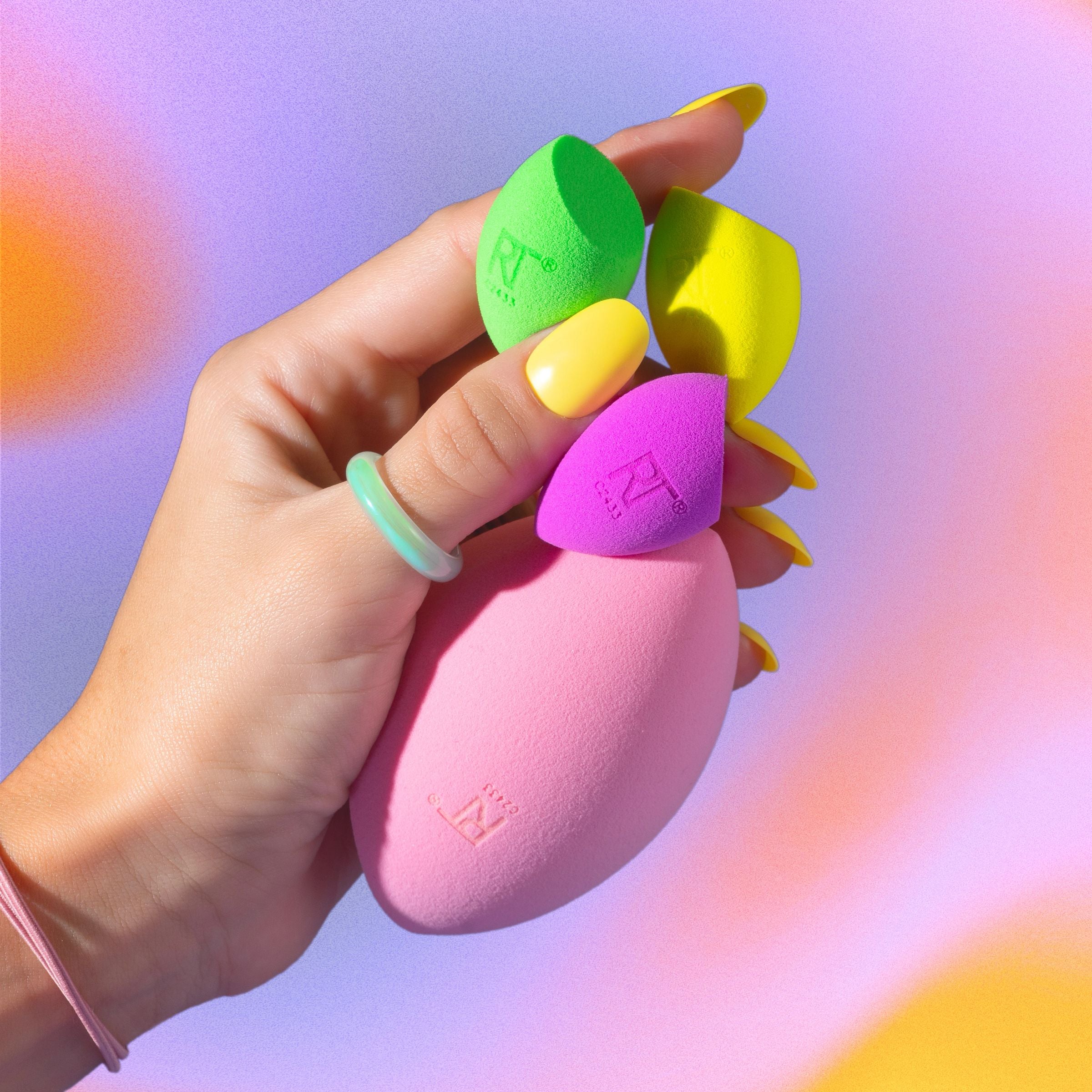 Real Techniques Hyperbrights XL + Mini Miracle Complexion Sponge