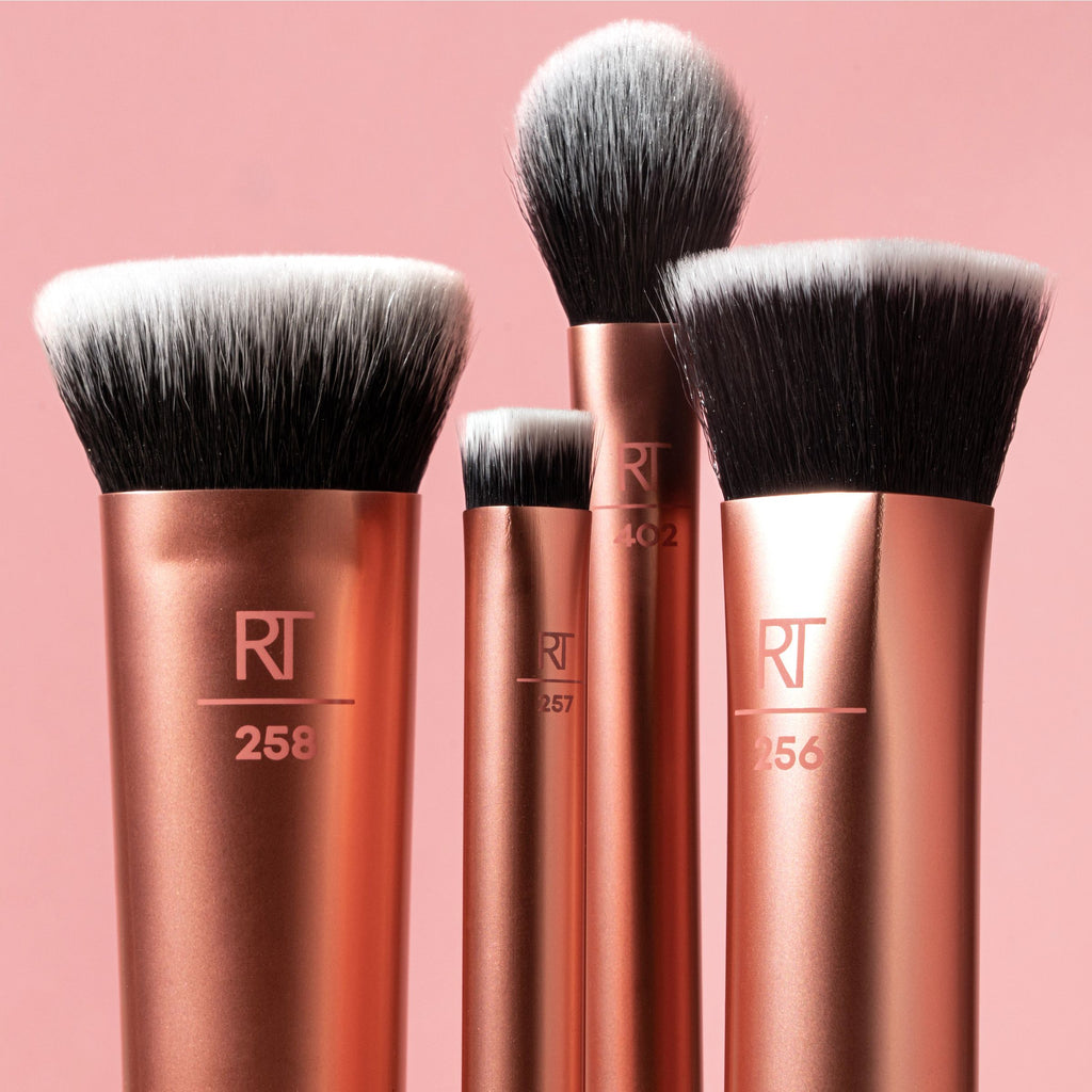 Real Techniques Face Base Makeup Brush Kit, For Concealer, Foundation,  Countour Powders, Staples For Blending and Buffing, 4 Piece Set