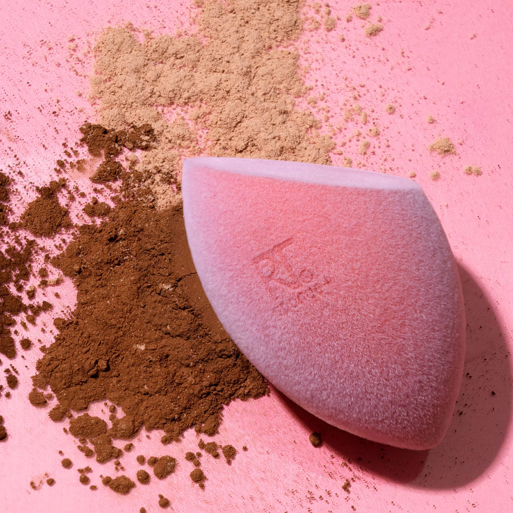 Miracle Powder Sponge | RealTechniques.com